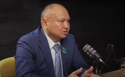 «Клебанов әкім мен министрді адам деп санамайды»: Ерлан Саиров олигархтартың есіргенін айтты
