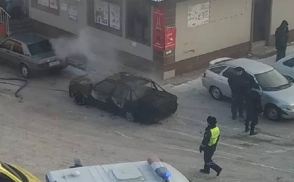 Нұр-Сұлтанда көлік жуу ғимаратында тұрған 14 көлік өртеніп кетті