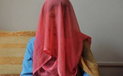 Қырғыз отбасы 19 жастағы қазақс келінін жертөледе ұстаған