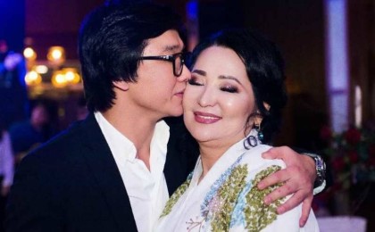 "Аңыз адам! Оны шетел халықтары мойындайтын кез келді": Гүлзира Айдарбекова Қайратпен мақтанды