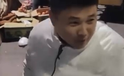 «Жаман жолға түспеңдер!»: Cарбаздарын үйіне шығарып салған сержантқа көпшілік риза болды (ВИДЕО)