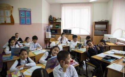 Білім министрлігі: Ата-аналардың өтінішімен балалар мектепте оқиды