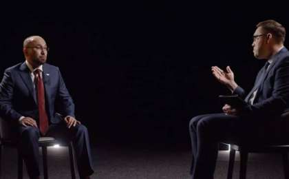 Знает ли Абаев о том, как умер волостной правитель Акан?