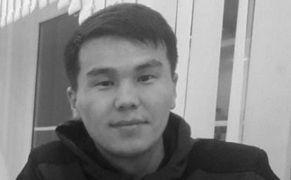 "Куәгерлер көзінше пышақтап тастаған". Сәтбаевта атышулы іске қатысты сот үкімі шықты