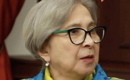 «Баладан бастап намаз оқиды, не масқара мынау?»: Шетелдегі қазақ ғалымы бала күнінен намазға жығылатындарды қатаң сынға алды