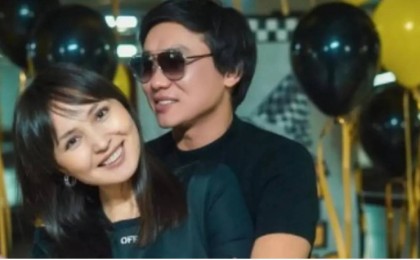 Қайрат Нұртас әйелімен түскен жаңа видеосын жариялап, желіні шулатты