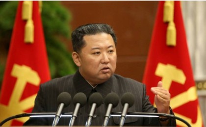 Ким Чен Ын АҚШ-пен әскери қақтығысқа толық дайын екенін мәлімдеді