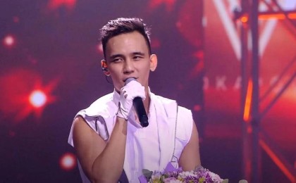 "Роза Рымбаеваның баласы болғаны үшін бе?": "Құрмет" орденін алған Әли Оқапов оңбай сөзге қалды