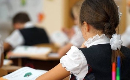 Мұғалім COVID-19 жұқтырса, сынып бірден онлайн оқуға ауыса ма