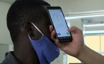 Әлемде алғаш рет дене қызуын өлшеуге болатын смартфон шығарылды