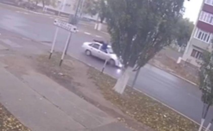 "Көліктің алдына жүгіріп шығады": Қазақстанда балалар арасында қауіпті ойын тарауда 