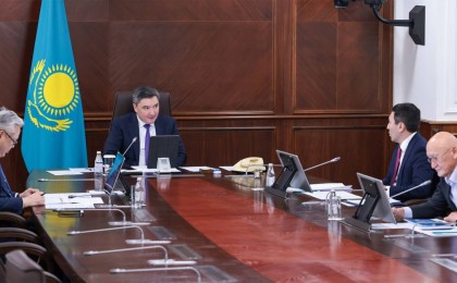 Олжас Бектенов «Самұрық-Қазына» қоры директорлар кеңесінің отырысын өткізді: отандық тауар өндірушілермен жасалған офтейк-келісімшарттар саны бір жылда 12 есеге өсті