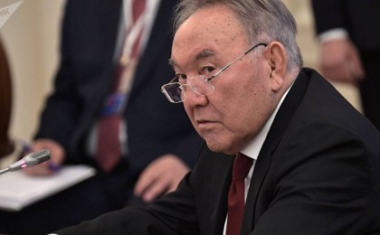 Назарбаев Маминмен кездесіп, қазіргі жағдайдағы басты міндетті атады