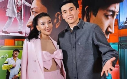 "Болашақта көресіздер": Құралай Анарбекова блогер NNN-мен қарым-қатынасын айтты