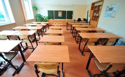 «Балалар сенбі күні де оқуы керек»: Мектептер қайтадан алты күндік оқу жүйесіне көше ме?