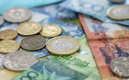 Нұр-Сұлтанда оқушыларға 40 мың теңгеден беріледі