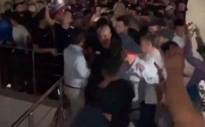 "Дикий Арманның оң қолы": Ақтауда Хабиб үшін полицейді итеріп жіберген адам кім?