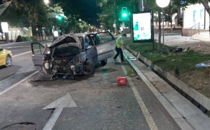 Алматыда дрифт жасаған жүргізуші ірі апатқа себепкер болды