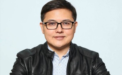 Қазақстанда алғашқы адамға коронавирусқа қарсы вакцина егілді