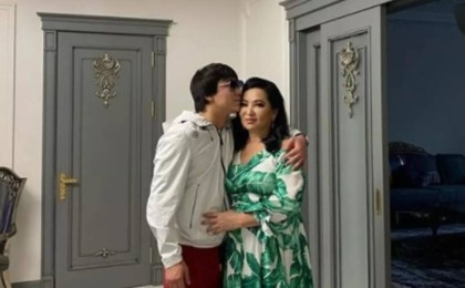 "Анасының баласы": Қайрат Нұртастың анасы елдің сөзі ұлының психикасына әсер еткенін айтты (видео)