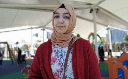 «Қайрат Нұртастың әндерін тыңдап қазақ тіліне ғашық болдым» - түрік қызы