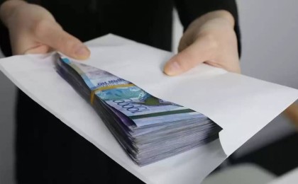 Талдықорғандық шенді тойға рұқсат бергені үшін пара алған