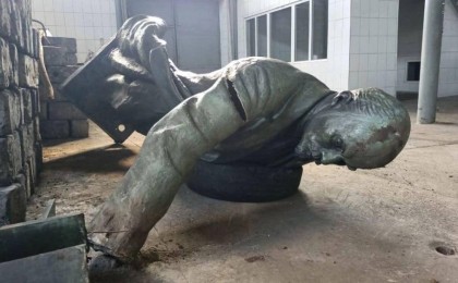 Қазақстанда Ленин ескерткішін қалпына келтіруге қарсы петиция басталды