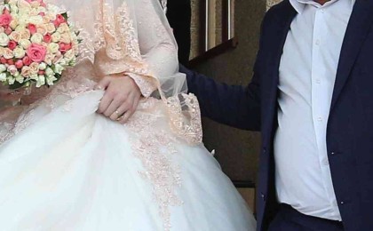 Сенатор мемлекет ақшасын үйлену тойына жұмсаған