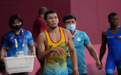 Еркін күрестен қазақ балуаны Токио Олимпиадасында жеңіске жетті