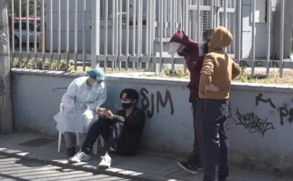 Вакцина алмаған тұрғындарға үйлерінен шығуға тыйым салынды