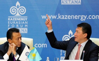 Мыңбаев, Божко, Есекешев. Қазақстанда тағы үш адам "телефоны тыңдалғандар" тізімінен анықталды