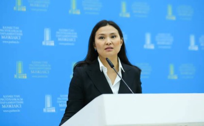 «Қазпошта» басшысы: 0,2 ставка айлыққа жұмыс істеп жүрген пошташылар бар