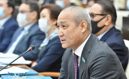 Өзіміз де қыз тәрбиелеп отырмыз - Еділ Жаңбыршын қыз алып қашатындарға қылмыстық жауапкершілік енгізуді ұсынды