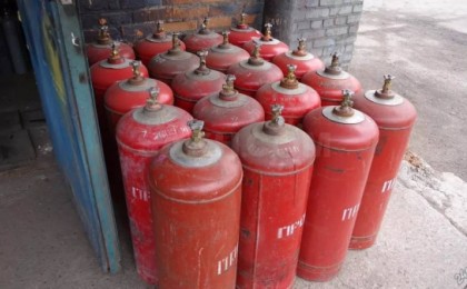 Ақтауда газ баллоны жарылып, ер адам көз жұмды