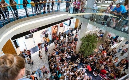 Қостанай облысының 500 діншілі Мемлекет басшысына сауда орталықтары мен интернет-сайттарға жұма сайын сауда-саттық ұйымдастыруға тыйым салуды сұрады