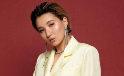 "Уақыт бәрін реттейді": әнші Ayree 12 жастағы ерекше ұлы жайлы жан сырын ақтарды