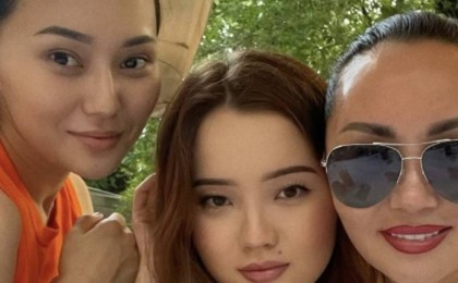 Баян Алагөзова сүйінші жаңалығымен бөлісті