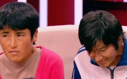 Түркістан облысында жетім қыздарды мал бағып жүрген жерінен тапқан сыныптасына үй берілді