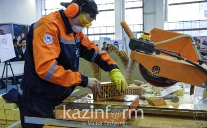 截止2025年哈萨克斯坦将增加260万个新的工作岗位