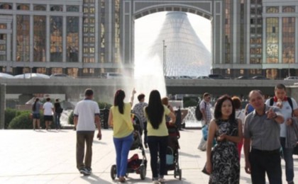 Астаналықтарға түкіргені үшін 19 млн теңге айыппұл салынған