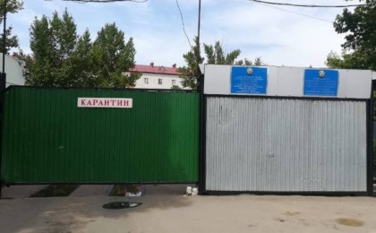 «Күн сайын 8-9 адам қайтыс болады. Қызметкерлердің бәрі жұқтырған»