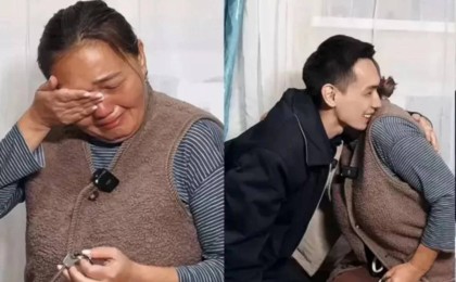 "Барлық баласына бөлме жетеді": Блогер Дархан Жолшыбеков көпбалалы әйелге үй сыйлады