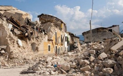 Мароккода жойқын жер сілкінісі кезінде қаза тапқан адамдар саны екі есеге артты