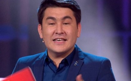 "Мен, әрине, Ерке Есмахан емеспін". Танымал КВН-шы қазақша ән шығарды