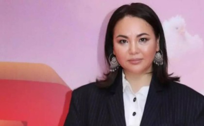 Гүлнұр Мамасарипова 50 жасын құрбыларымен Катар елінде атап өтті (видео)