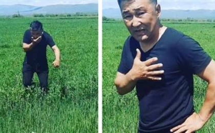 «Құрметті орыстар, Қазақстанда жер көп": Алмат Сақатов орыстарға өзгеше үндеу арнады (ВИДЕО)