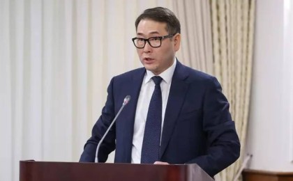 “Менің балаларым ұйқыдан қиындықсыз тұрады” - Сауда Министрі уақыт белдеуі туралы