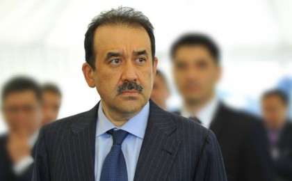 Мәсімов "ұшақ дайын, жүре беріңіз" деп, Тоқаевтың алдына келген – жазушы Смағұл Елубай