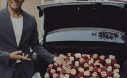 Багаж толы гүл: Нұрболат Абдуллин қызын туған күнімен ерекше құттықтады