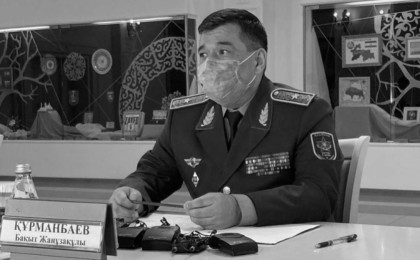 Қорғаныс министрінің орынбасары Бақыт Құрманбаев қайтыс болды